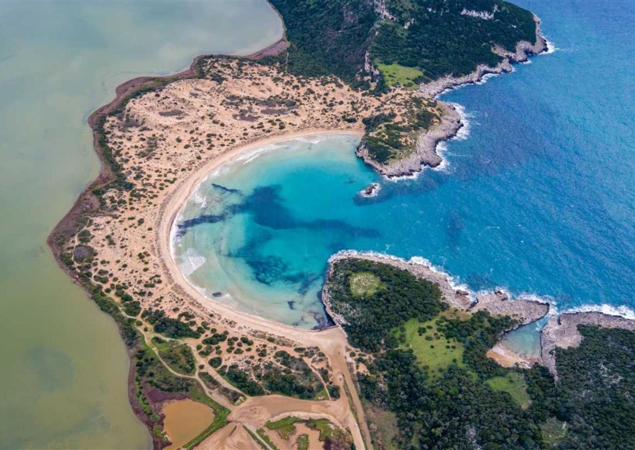 Panoraias Luxury Suite Kyparissia Bagian luar foto